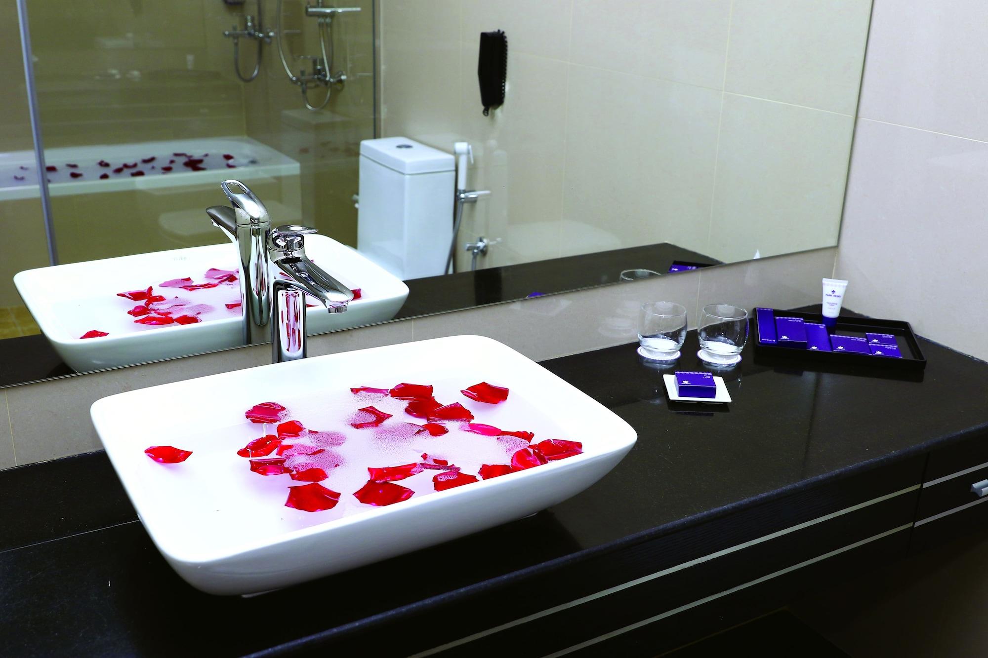 Park Regis Lotus Hotel Μανάμα Εξωτερικό φωτογραφία