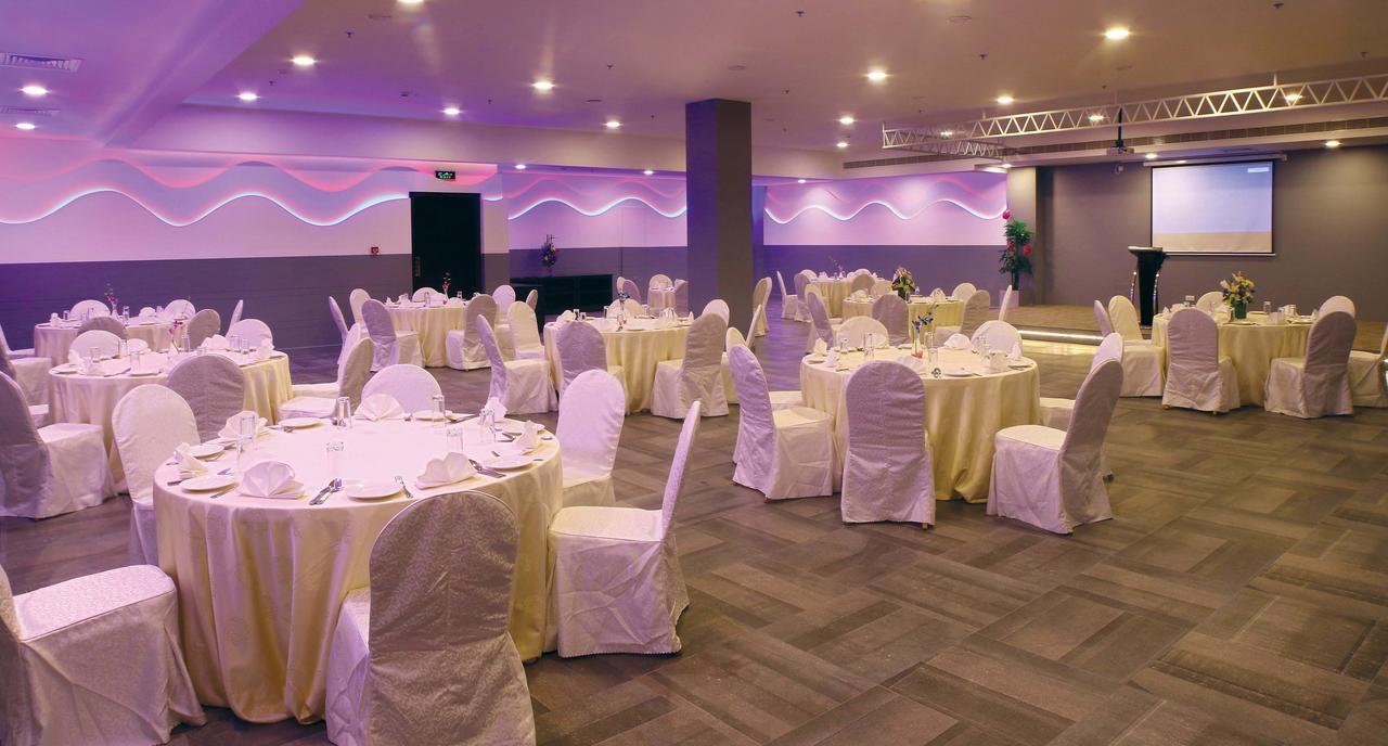 Park Regis Lotus Hotel Μανάμα Εξωτερικό φωτογραφία